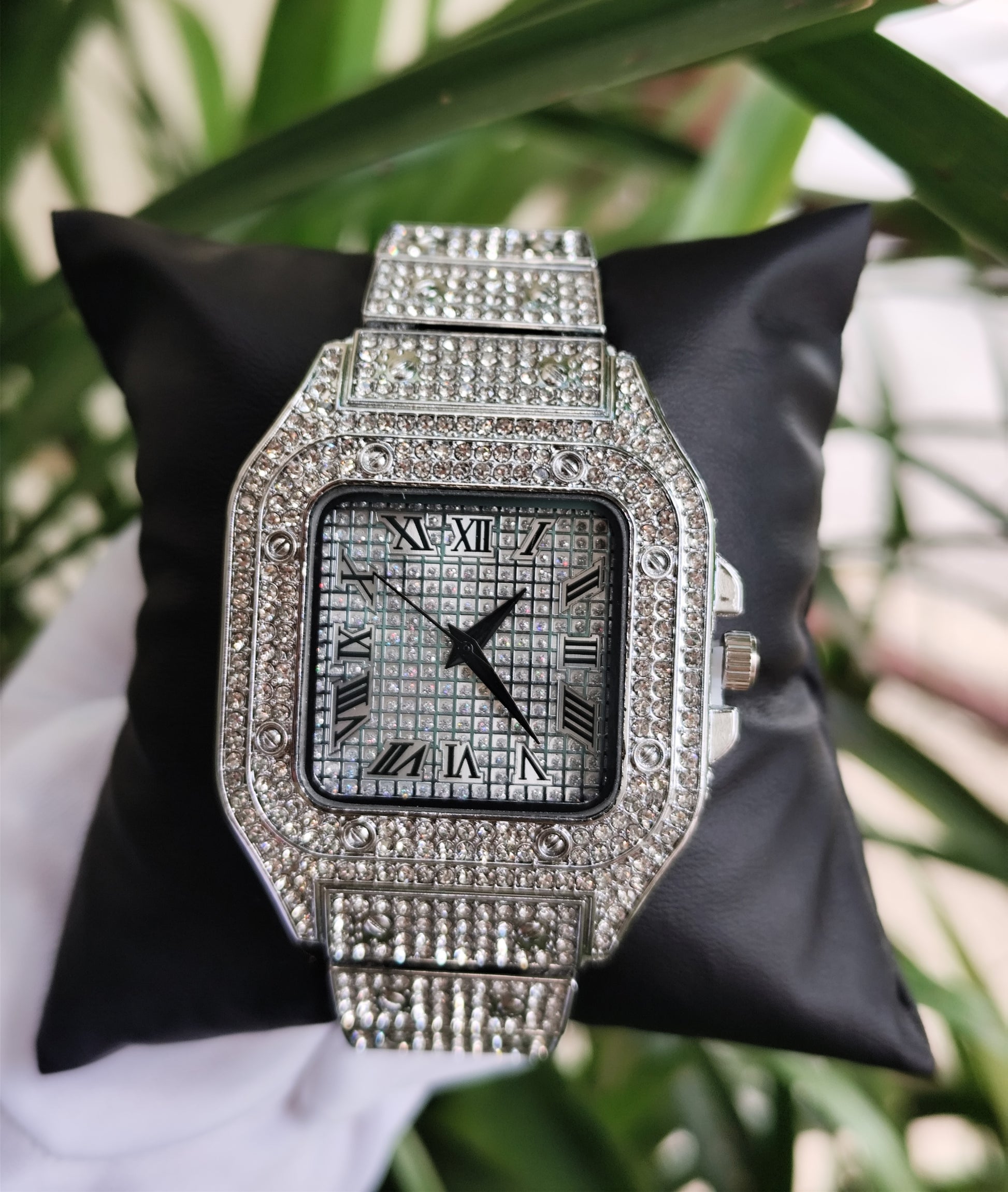 Reloj de lujo de cuarzo esfera cuadrada tipo Santos con diamantes. - Iced Out Watches